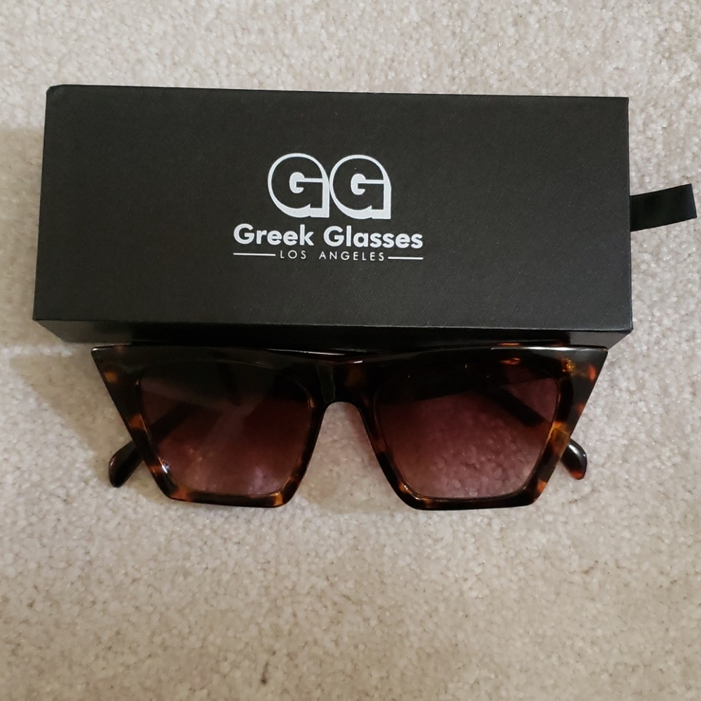 Greek Glasses Sunglasses